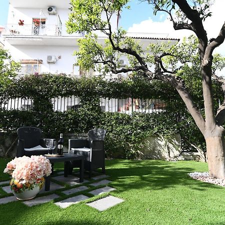 Slopes Suites And Spa Boscotrecase ภายนอก รูปภาพ
